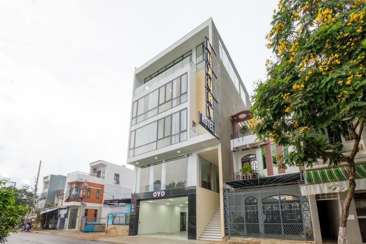 Oyo 212 Luxury Hotel Дананг Экстерьер фото