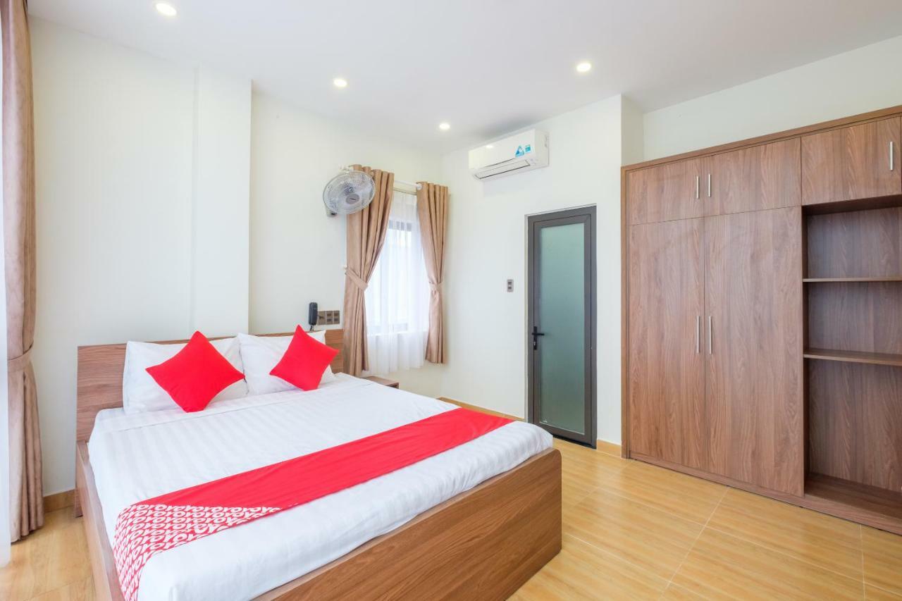 Oyo 212 Luxury Hotel Дананг Экстерьер фото